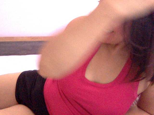 Anna86-2 live cam on BongaCams