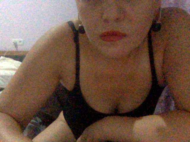 Anna86-2 live cam on BongaCams