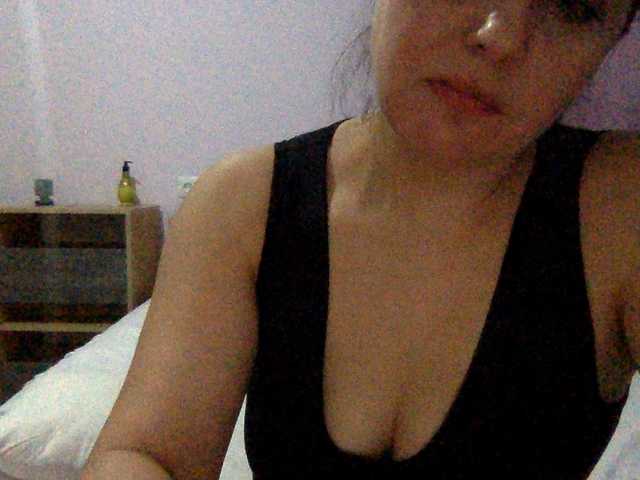 Anna86-2 live cam preview