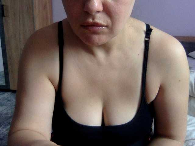 Anna86-2 live cam on BongaCams