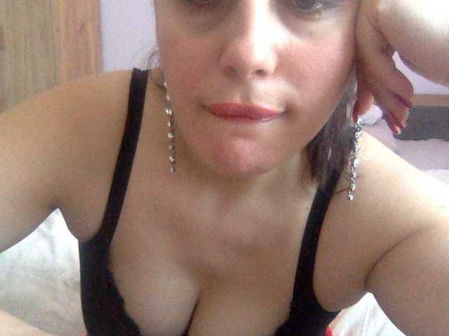 Anna86-2 live cam on BongaCams