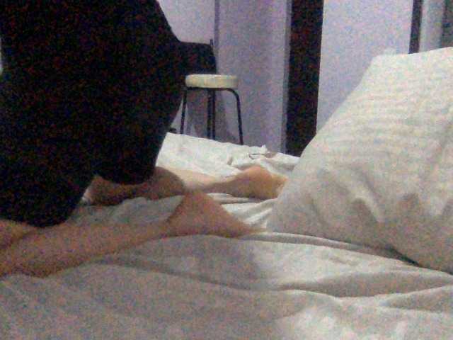 Anna86-2 live cam on BongaCams