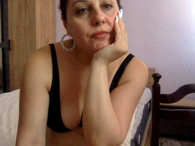 Anna86-2 live webcam show