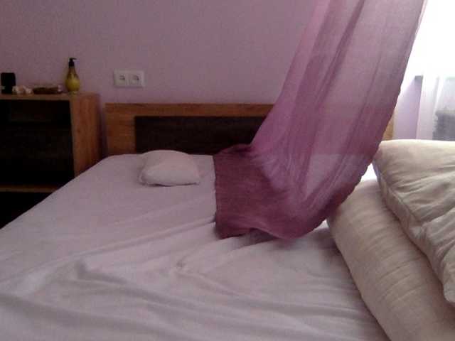 Anna86-2 live cam on BongaCams