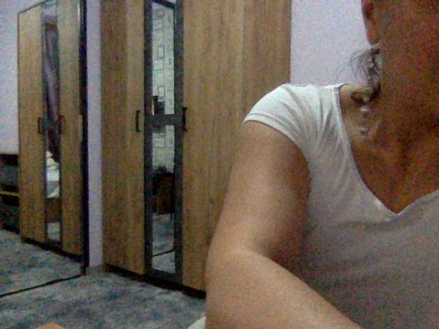 Anna86-2 live cam on BongaCams
