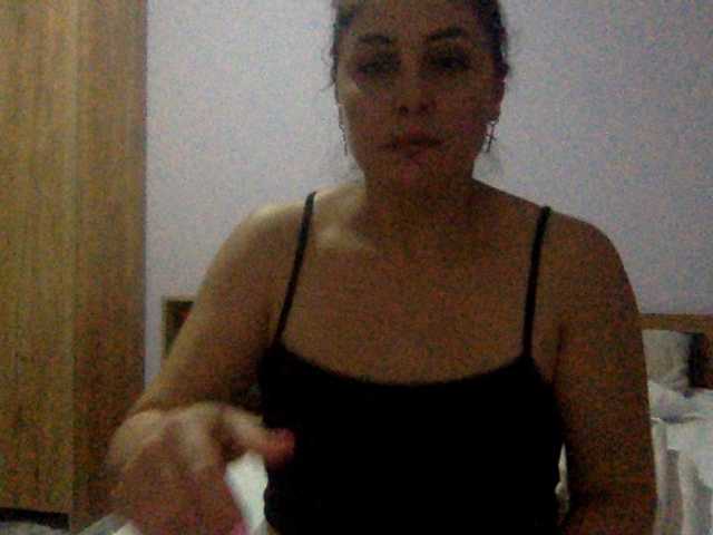 Anna86-2 live cam on BongaCams