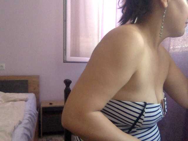 Anna86-2 live cam on BongaCams