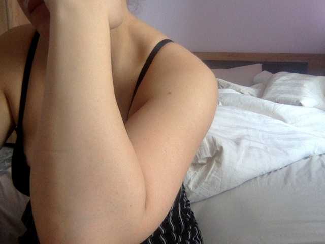 Anna86-2 live cam on BongaCams