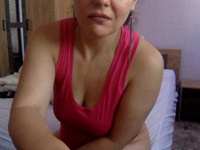 Anna86-2 live cam on BongaCams