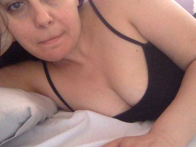Anna86-2 live cam on BongaCams