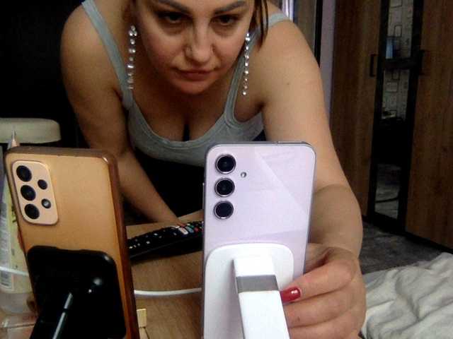 Anna86-2, en directo ahora en BongaCams