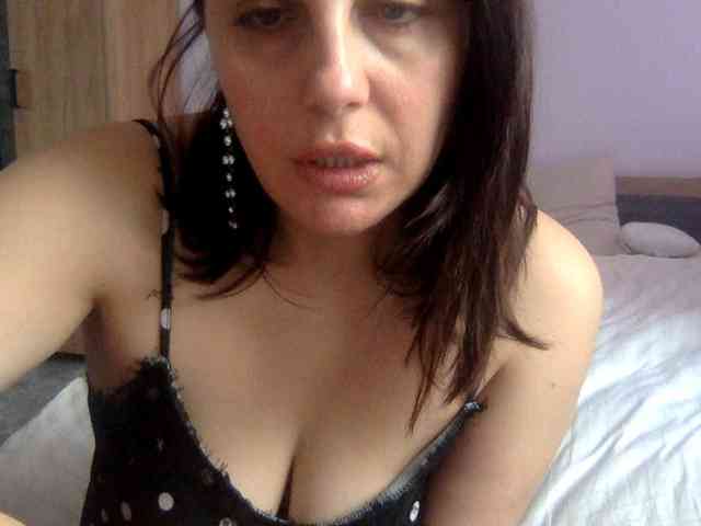 Anna86-2 Anna86-2