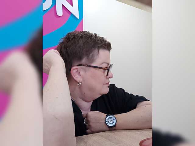 LeraVV live cam preview
