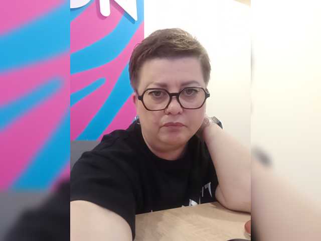 EK25 live cam on BongaCams