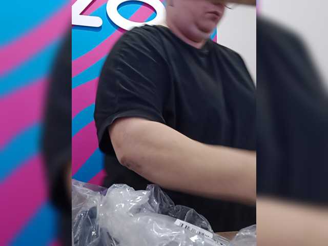 EK25 live cam on BongaCams