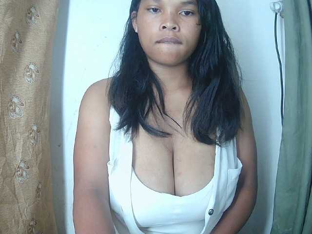 NanieCute live cam on BongaCams