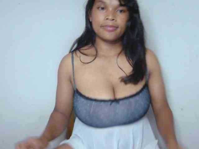 NanieCute webcam