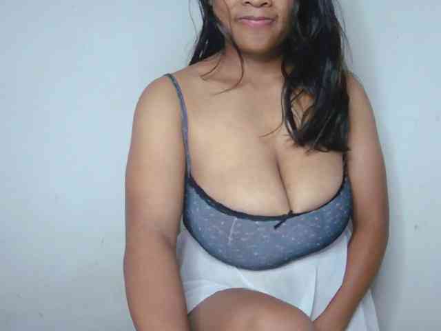NanieCute webcam