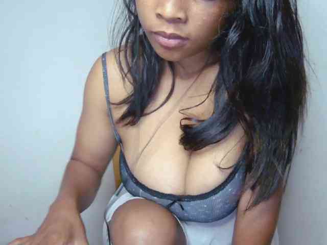 NanieCute webcam