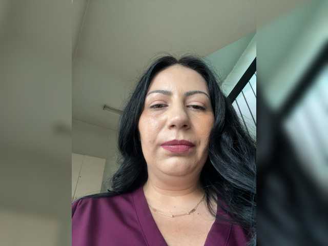 CarlaMede live cam on BongaCams