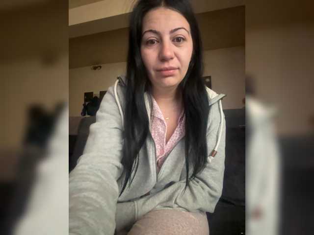 CarlaMede live cam preview