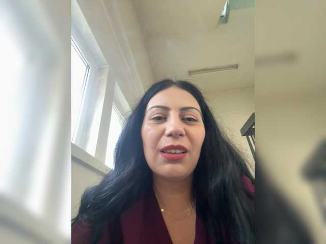 CarlaMede live cam on BongaCams