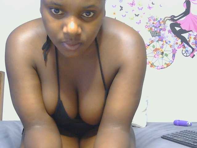 Crazy1Angels — live female cam