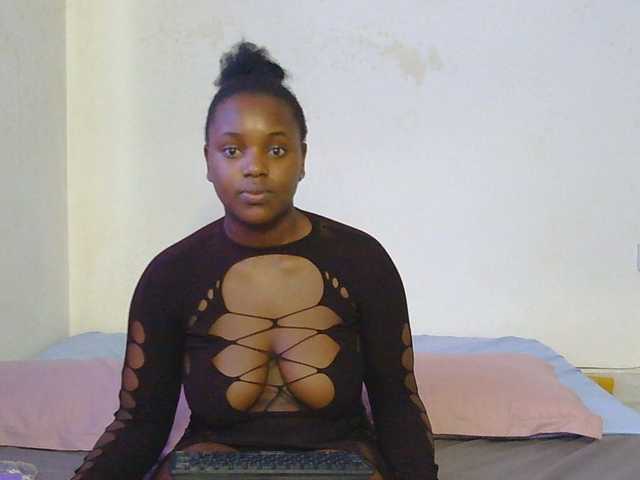 Crazy1Angels live cam preview