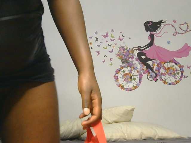 Crazy1Angels — live female cam
