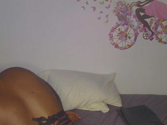 Crazy1Angels — live female cam