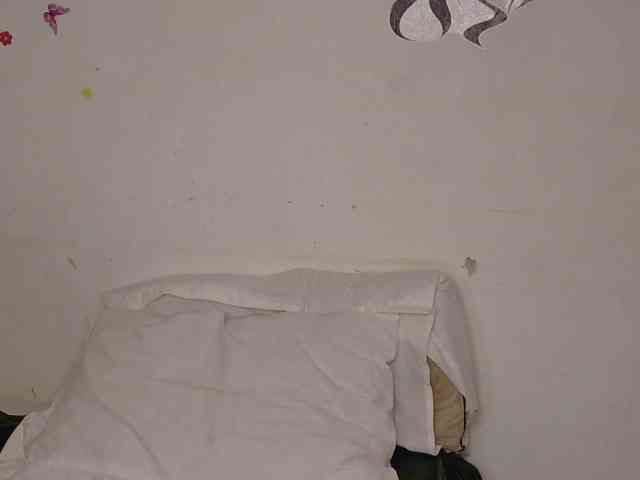 Crazy1Angels webcam
