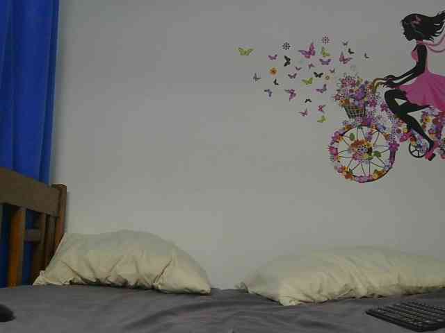 Crazy1Angels webcam
