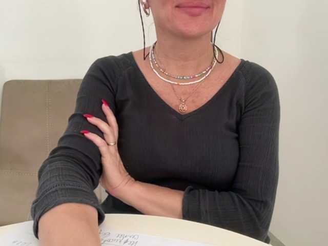 WhisperHeart live cam on BongaCams
