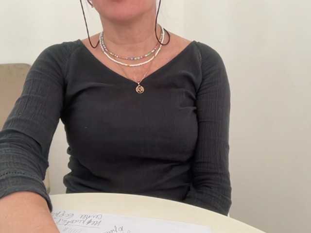 WhisperHeart live cam on BongaCams
