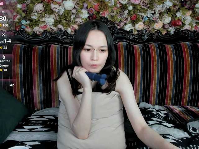 AriettiHamoe live cam on BongaCams