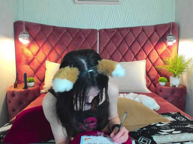 AriettiHamoe live cam on BongaCams