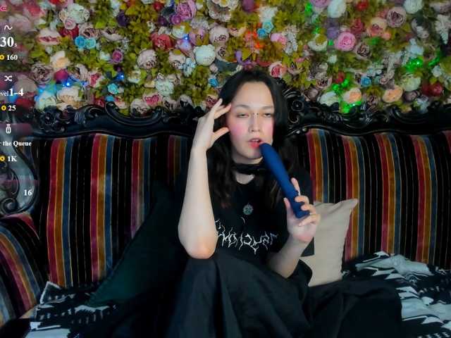 AriettiHamoe live cam on BongaCams