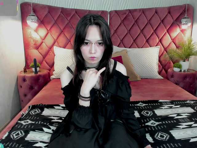 AriettiHamoe live cam on BongaCams