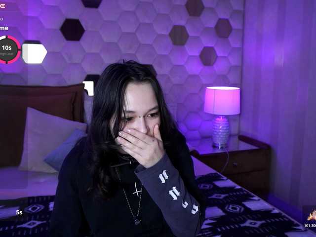 AriettiHamoe live cam preview