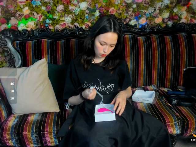 AriettiHamoe live cam on BongaCams