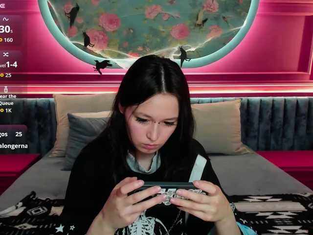 AriettiHamoe live cam on BongaCams