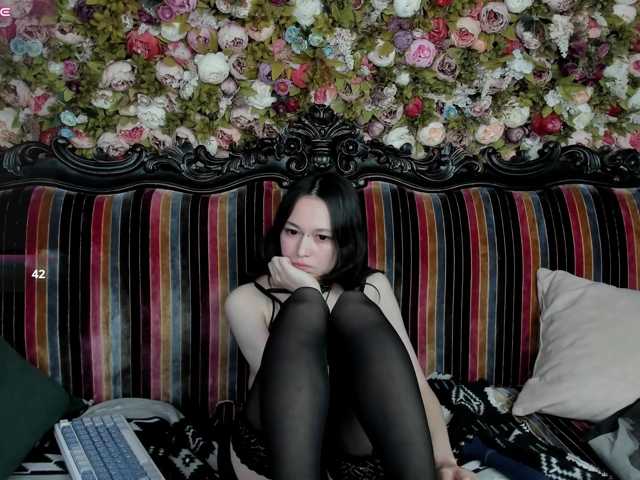AriettiHamoe live cam on BongaCams