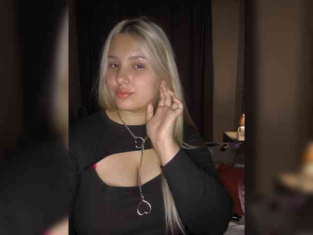 7AmberFlame7 webcam
