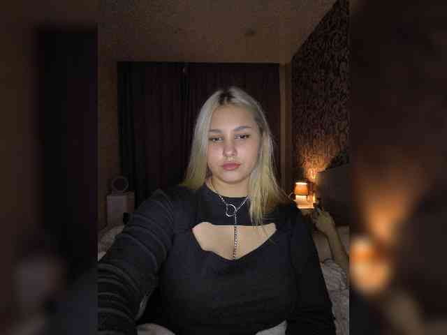 7AmberFlame7 webcam