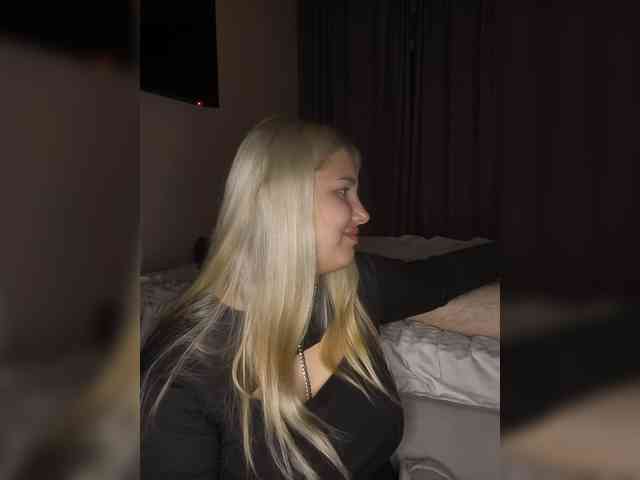7AmberFlame7 webcam