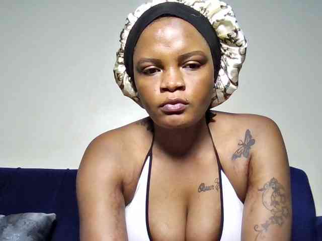 Hot-sexxy-beauty webcam