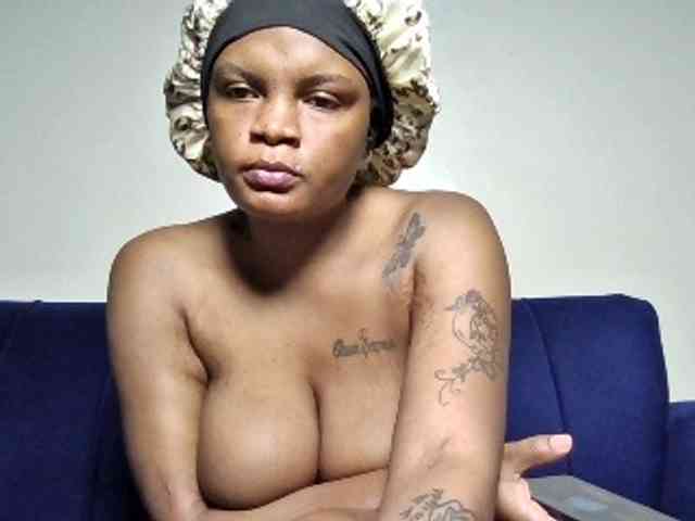 Hot-sexxy-beauty webcam
