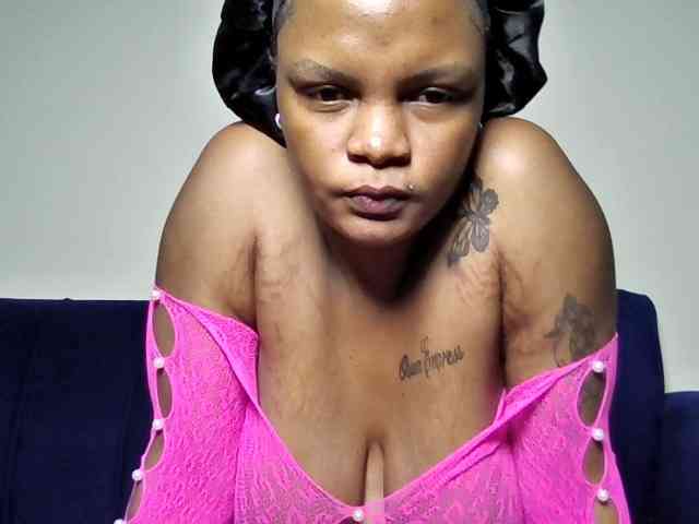 Hot-sexxy-beauty webcam