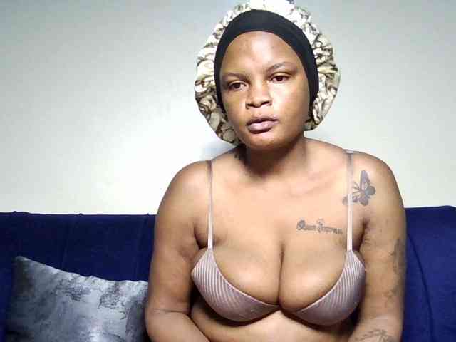 Hot-sexxy-beauty webcam