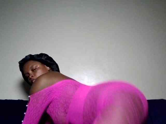 Hot-sexxy-beauty webcam
